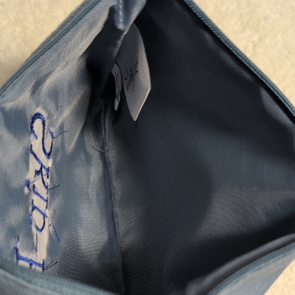 Thirty One Blue Embroidered Women's  Cosmetic Bags - Picture 5 of 12